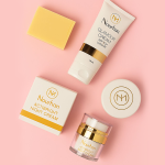 ערכה להבהרה וחידוש העור